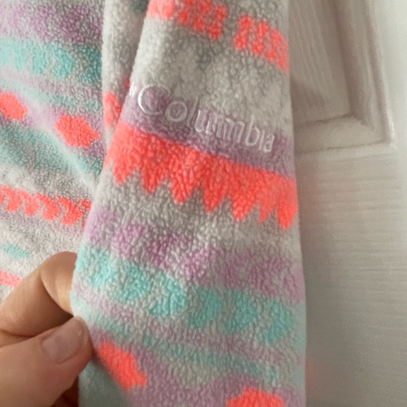 Columbia Aztec Print Turtleneck 🍬 0043 - Picture 3 of 5